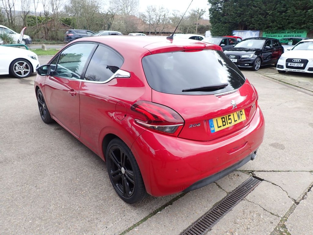 Used Peugeot 208 2015 for sale - 77920392: Photo 3