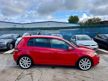 Used Volkswagen Golf 2011 for sale - 76101121: Photo