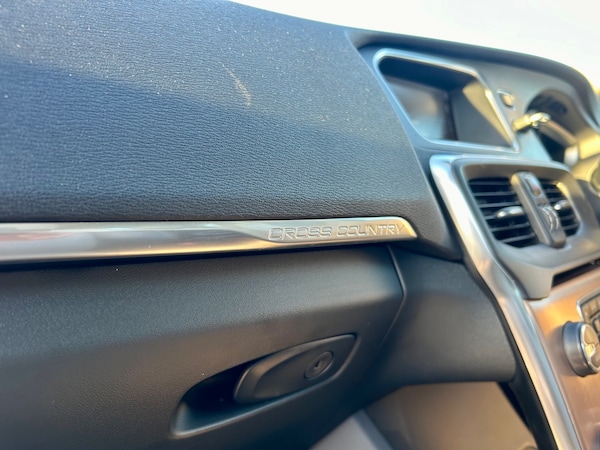 Used Volvo V40 2014 for sale - 76264304: Photo 14