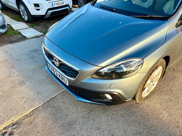 Used Volvo V40 2014 for sale - 76264304: Photo 16