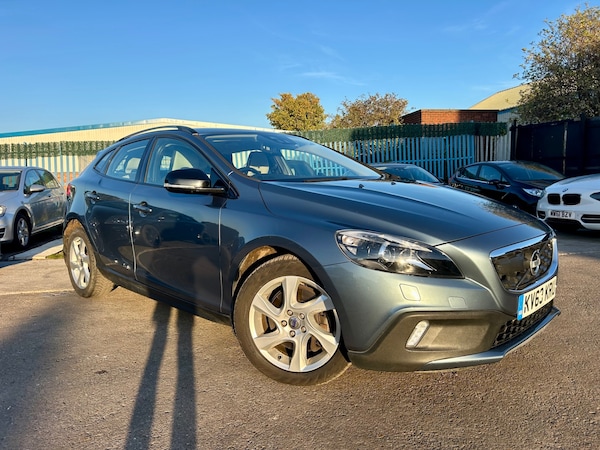 Used Volvo V40 2014 for sale - 76264304: Photo 19