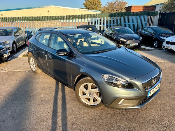 Used Volvo V40 2014 for sale - 76264304: Photo 20