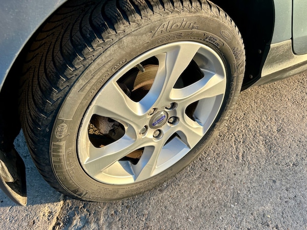 Used Volvo V40 2014 for sale - 76264304: Photo 21