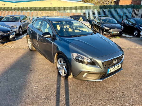 Used Volvo V40 2014 for sale - 76264304: Photo 26