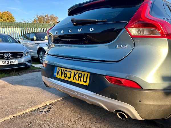 Used Volvo V40 2014 for sale - 76264304: Photo 36
