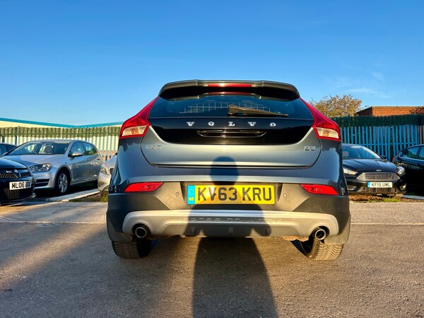 Used Volvo V40 2014 for sale - 76264304: Photo 84