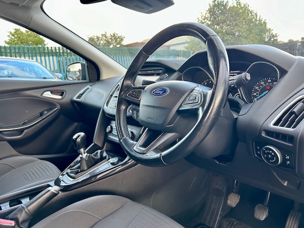 Used Ford Focus 2015 for sale - 74779605: Photo 14
