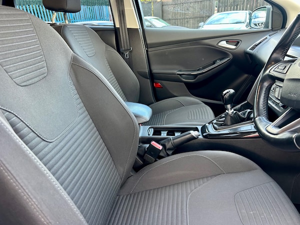 Used Ford Focus 2015 for sale - 74779605: Photo 27