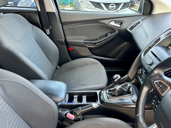 Used Ford Focus 2015 for sale - 74779605: Photo 35