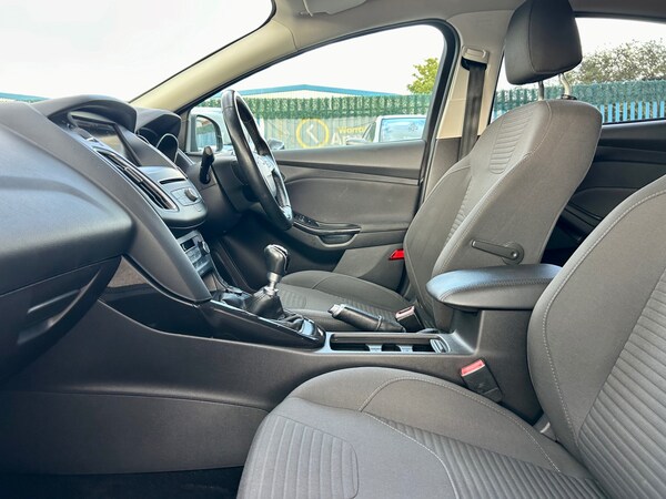 Used Ford Focus 2015 for sale - 74779605: Photo 44