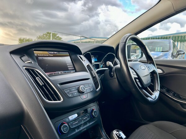 Used Ford Focus 2015 for sale - 74779605: Photo 47
