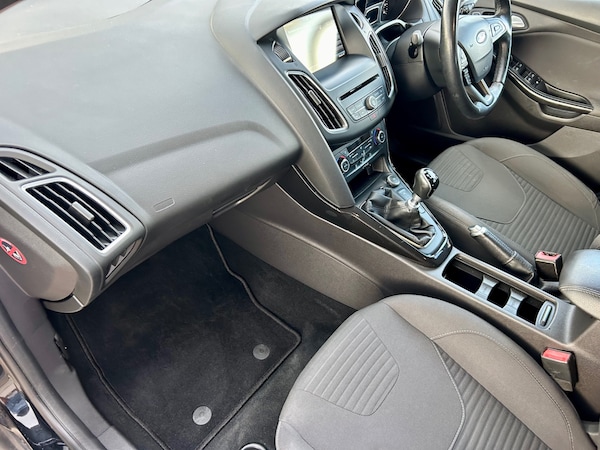 Used Ford Focus 2015 for sale - 74779605: Photo 49