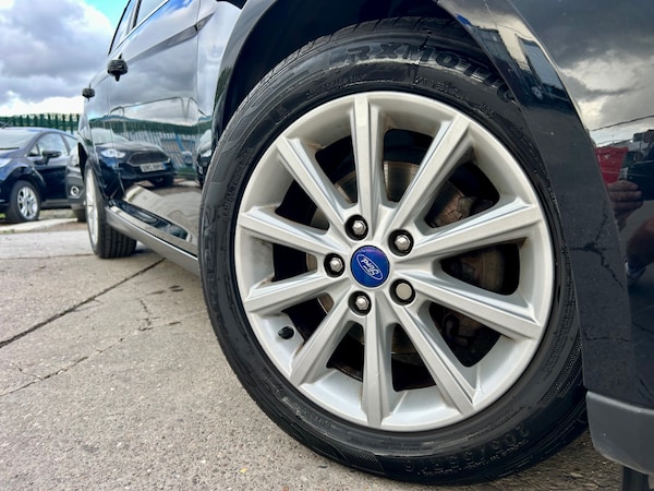 Used Ford Focus 2015 for sale - 74779605: Photo 4