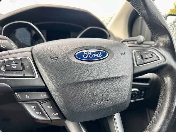 Used Ford Focus 2015 for sale - 74779605: Photo 99