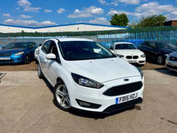 2015 (15) - 1.0 EcoBoost Zetec 5dr