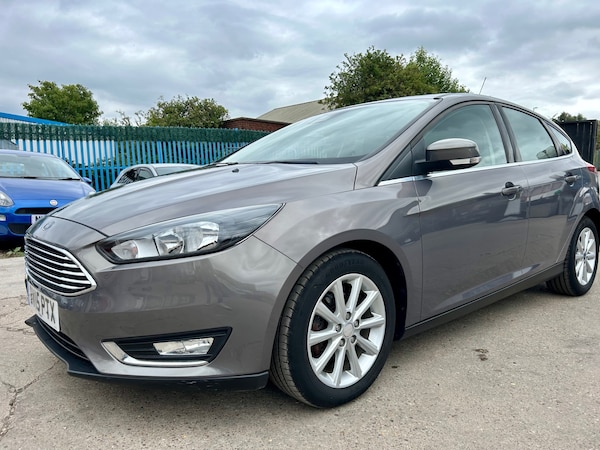 Used Ford Focus 2015 for sale - 75428976: Photo 10