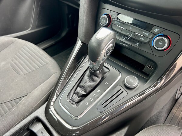 Used Ford Focus 2015 for sale - 75428976: Photo 19