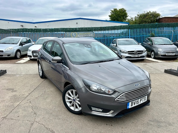 Used Ford Focus 2015 for sale - 75428976: Photo 1