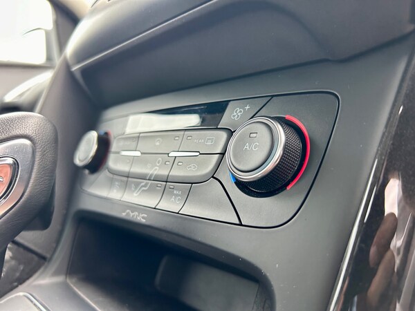 Used Ford Focus 2015 for sale - 75428976: Photo 38