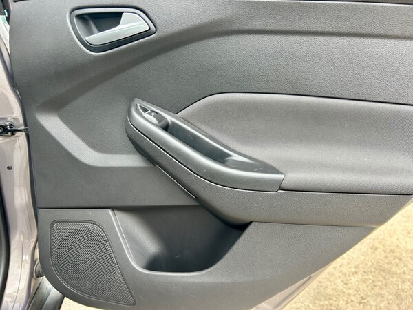 Used Ford Focus 2015 for sale - 75428976: Photo 64