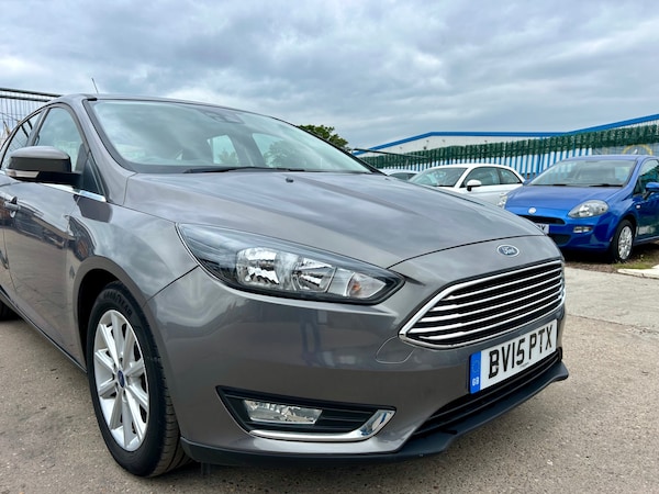 Used Ford Focus 2015 for sale - 75428976: Photo 6