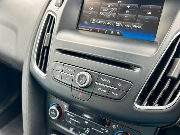 Used Ford Focus 2015 for sale - 75428976: Photo 81