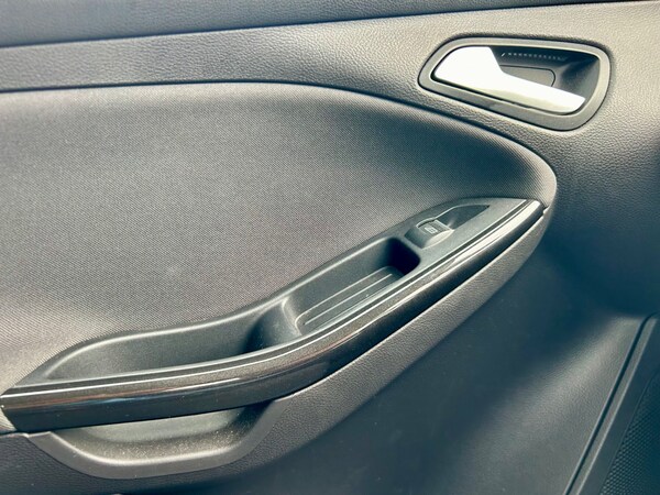 Used Ford Focus 2015 for sale - 75428976: Photo 95