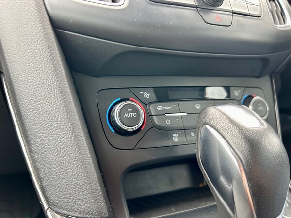 Used Ford Focus 2015 for sale - 75428976: Photo 97