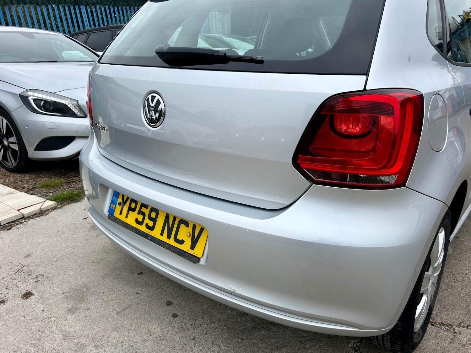 Used Volkswagen Polo 2009 for sale - 76316377: Photo 14