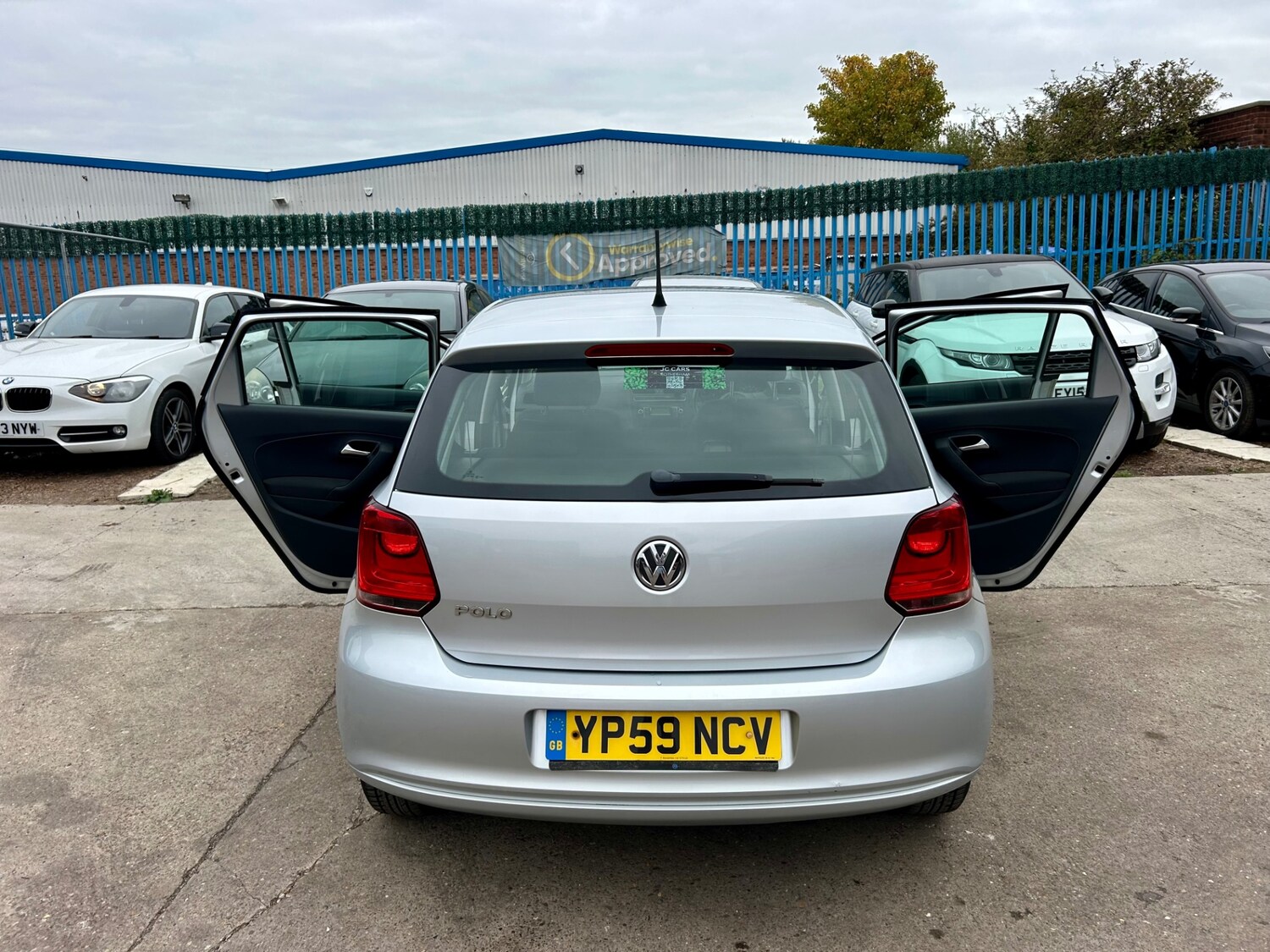 Used Volkswagen Polo 2009 for sale - 76316377: Photo 20