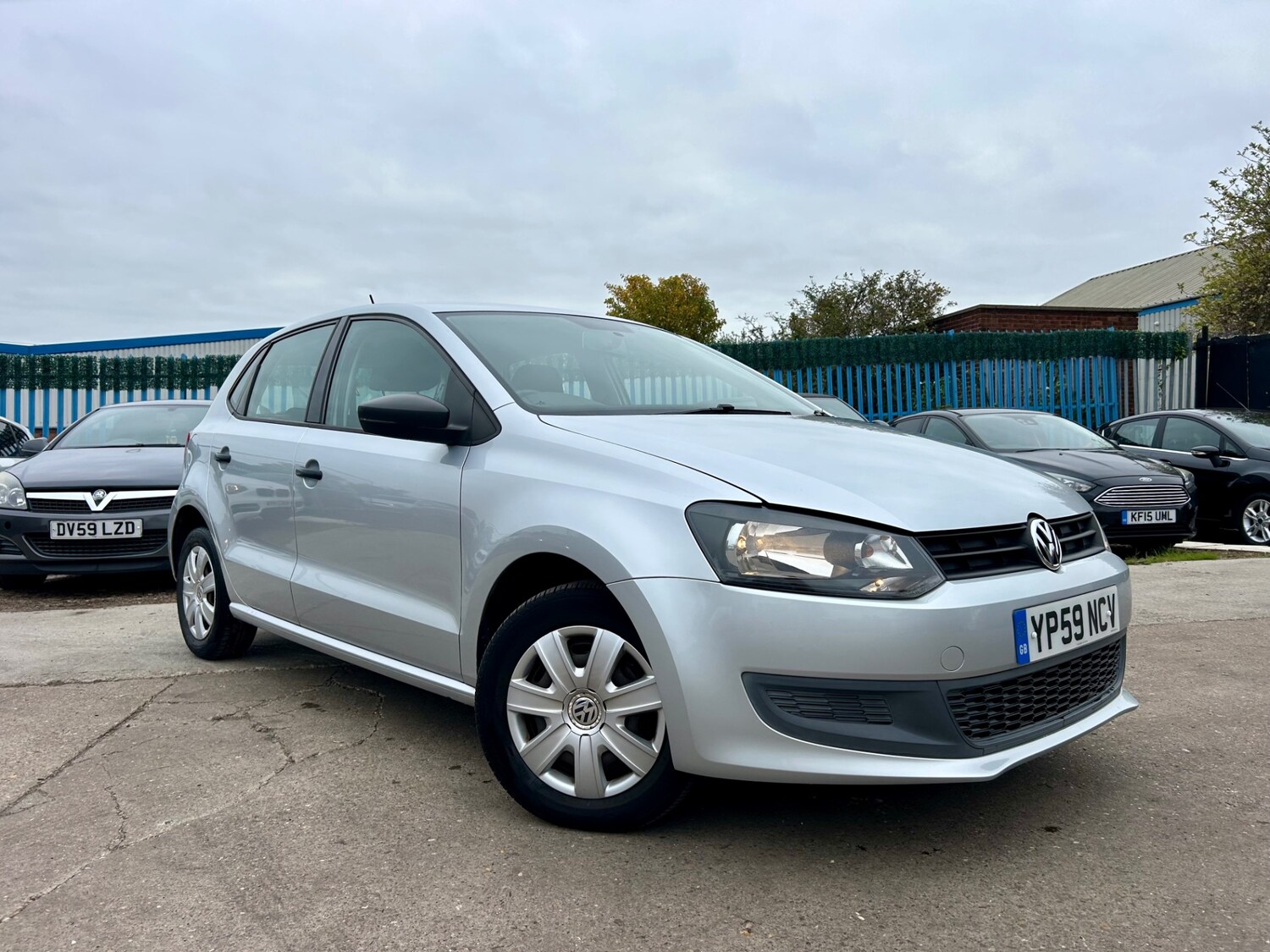 Used Volkswagen Polo 2009 for sale - 76316377: Photo 24