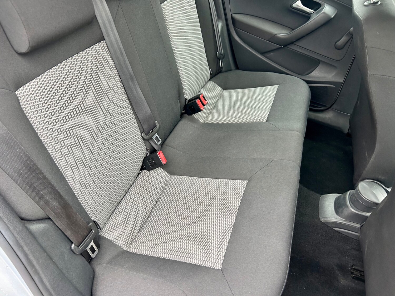 Used Volkswagen Polo 2009 for sale - 76316377: Photo 42