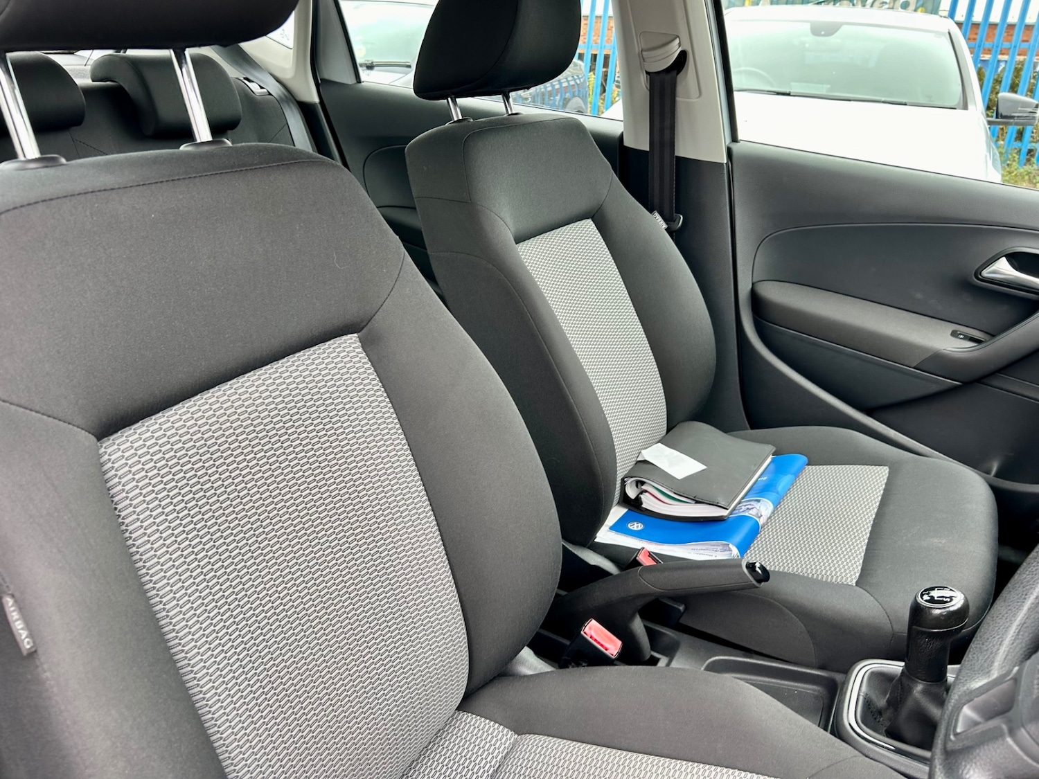 Used Volkswagen Polo 2009 for sale - 76316377: Photo 47