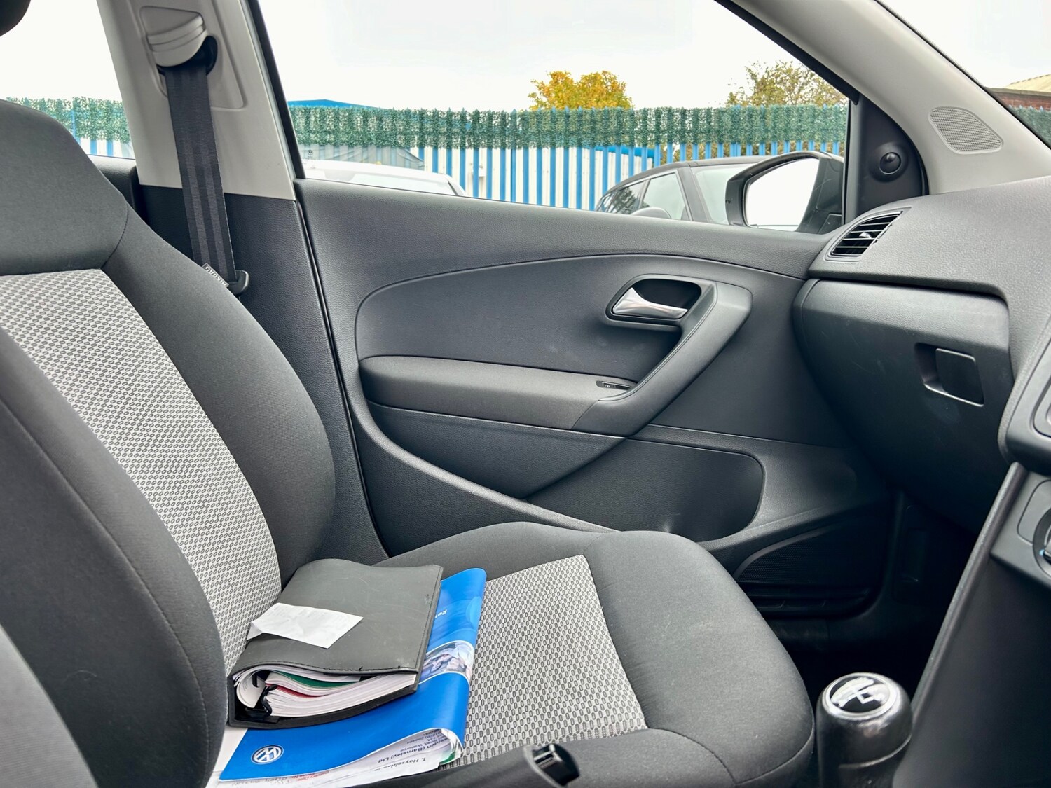 Used Volkswagen Polo 2009 for sale - 76316377: Photo 48