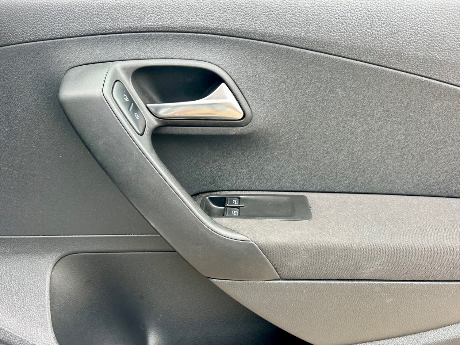 Used Volkswagen Polo 2009 for sale - 76316377: Photo 70