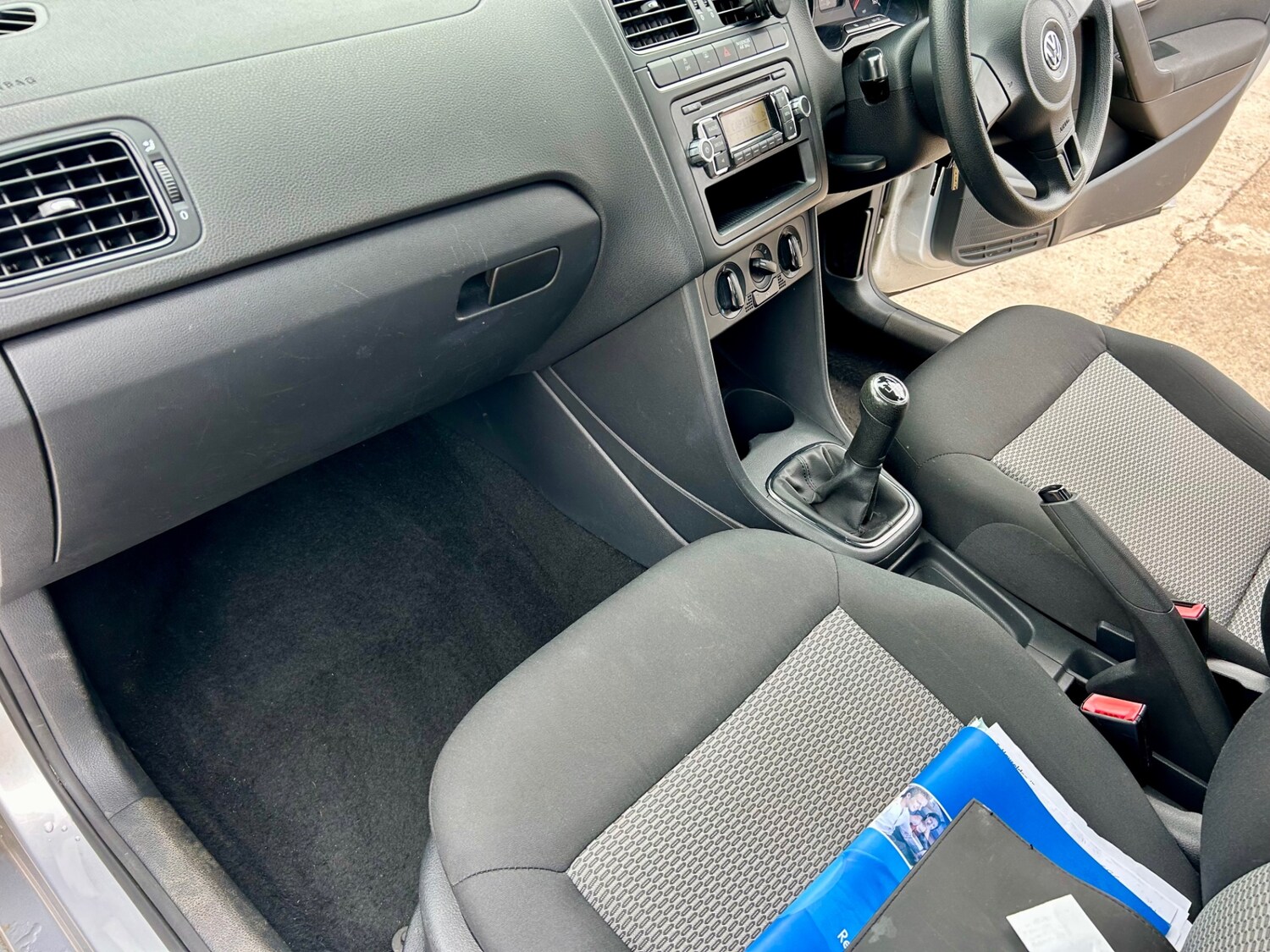 Used Volkswagen Polo 2009 for sale - 76316377: Photo 75