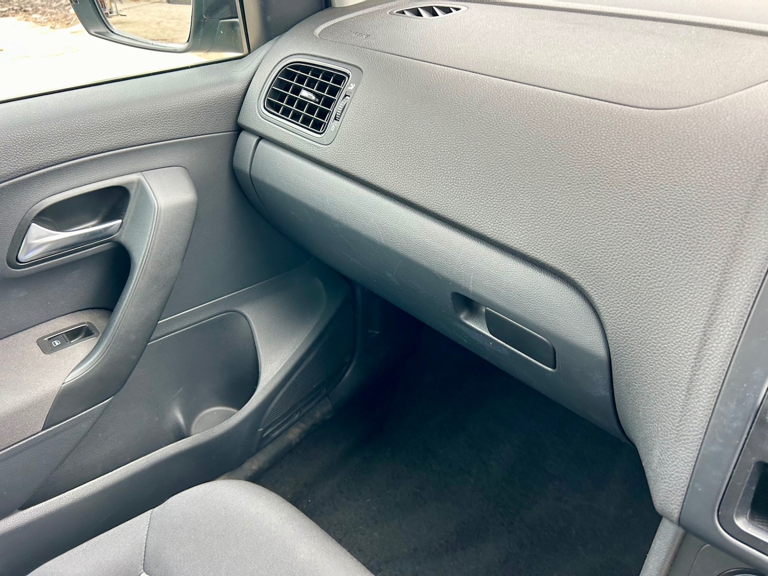 Used Volkswagen Polo 2009 for sale - 76316377: Photo 86