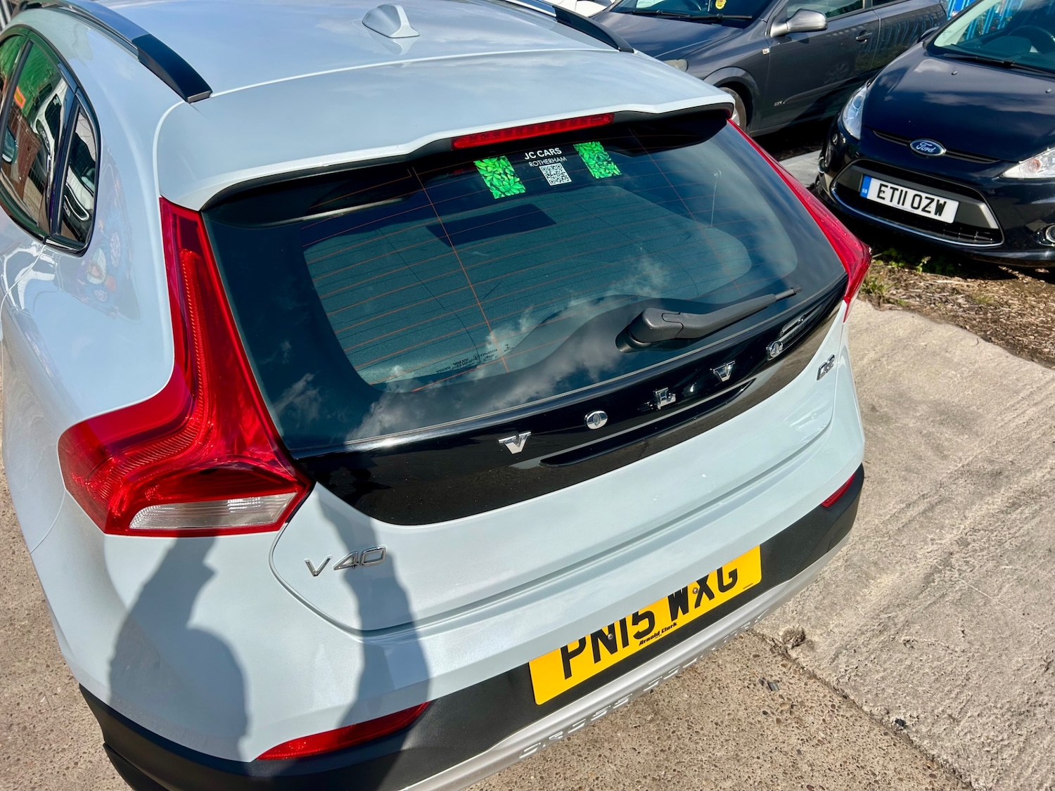 Used Volvo V40 2015 for sale - 76142412: Photo 48
