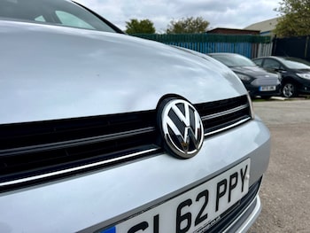 Used Volkswagen Golf 2013 for sale - 76101041: Photo