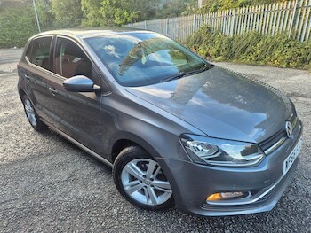 Used Volkswagen Polo 2016 for sale - 77359157: Photo