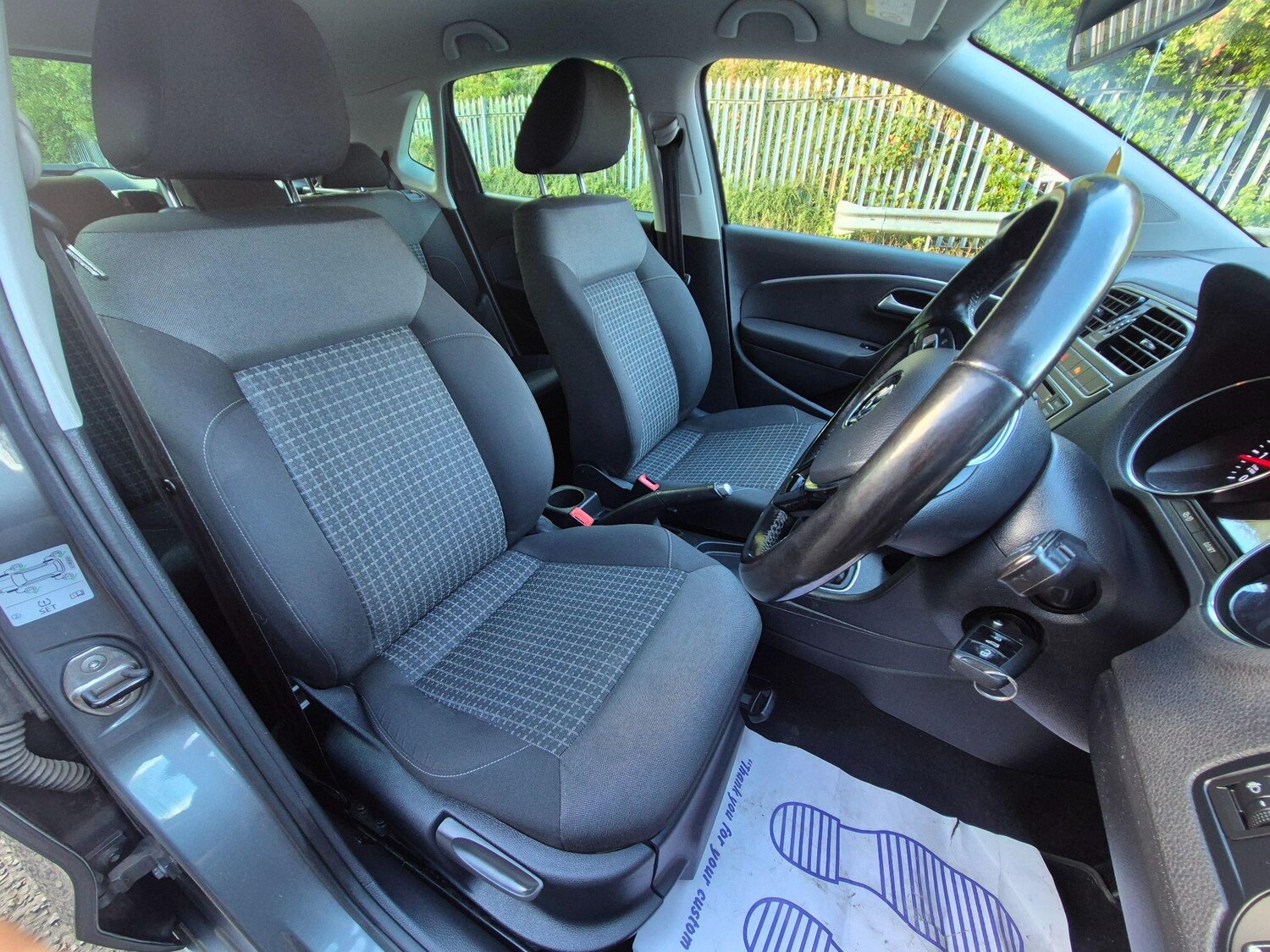 Used Volkswagen Polo for sale - 77359157: Photo 32