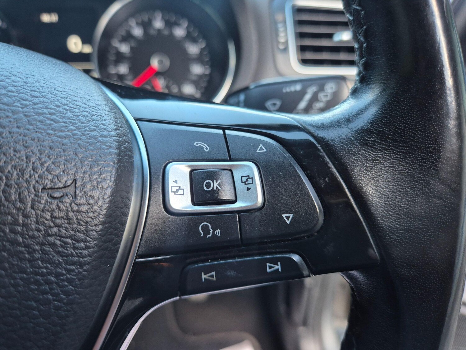 Used Volkswagen Polo for sale - 77359157: Photo 47