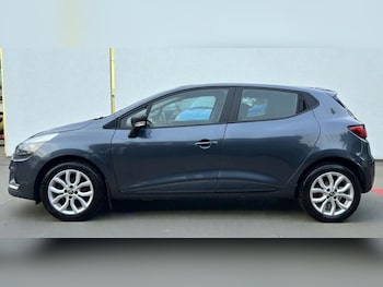 Used Renault Clio 2017 for sale - 78771316: Photo