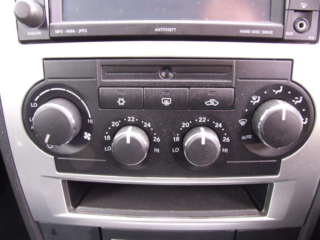 Used Chrysler 300C 2010 for sale - 76412300: Photo 20