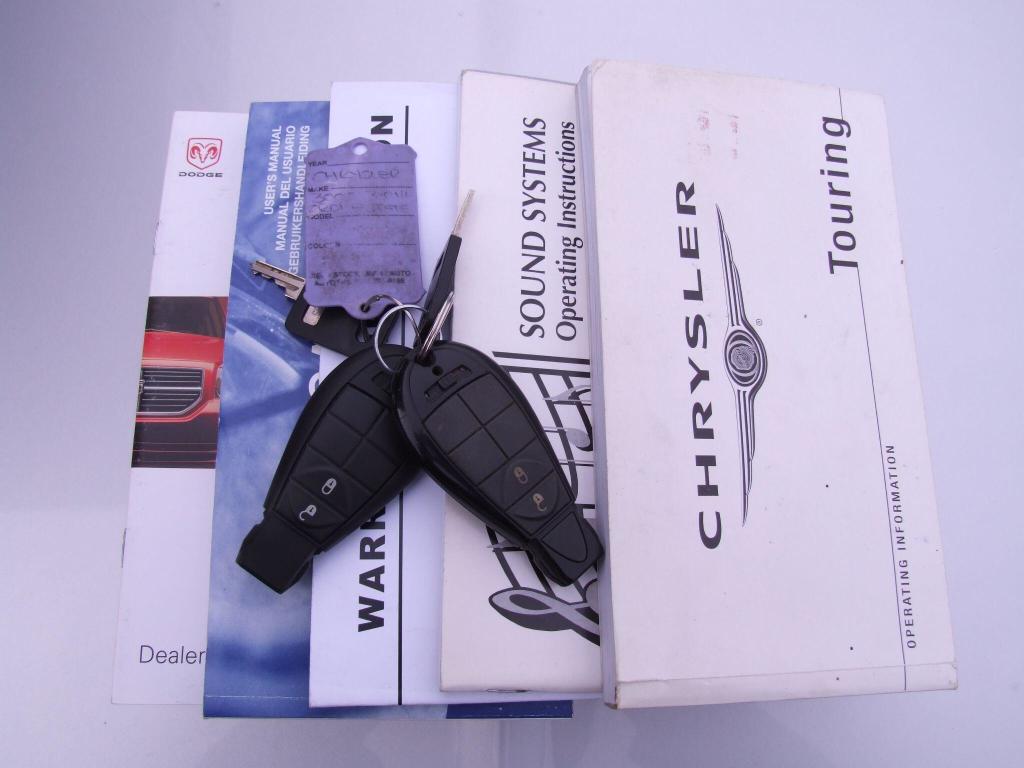 Used Chrysler 300C 2010 for sale - 76412300: Photo 25