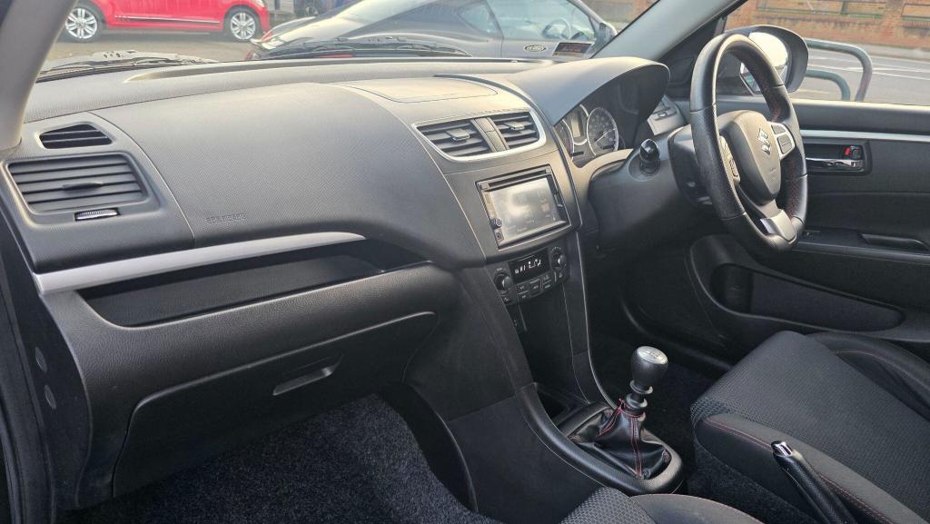 Used Suzuki Swift 2015 for sale - 77533805: Photo 15