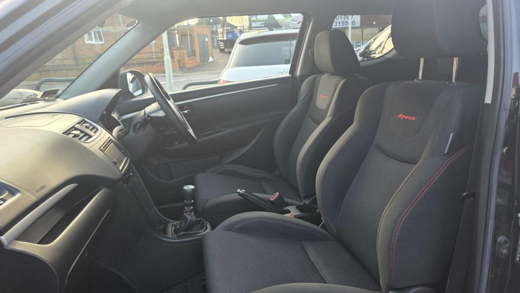 Used Suzuki Swift 2015 for sale - 77533805: Photo 21