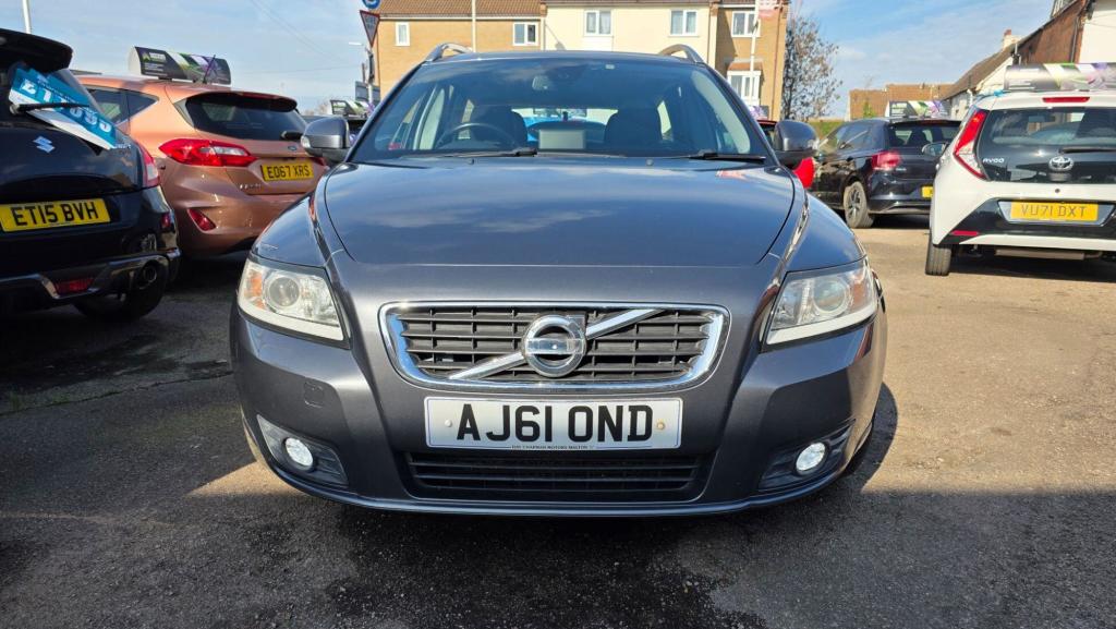 Used Volvo V50 2012 for sale - 77733525: Photo 2