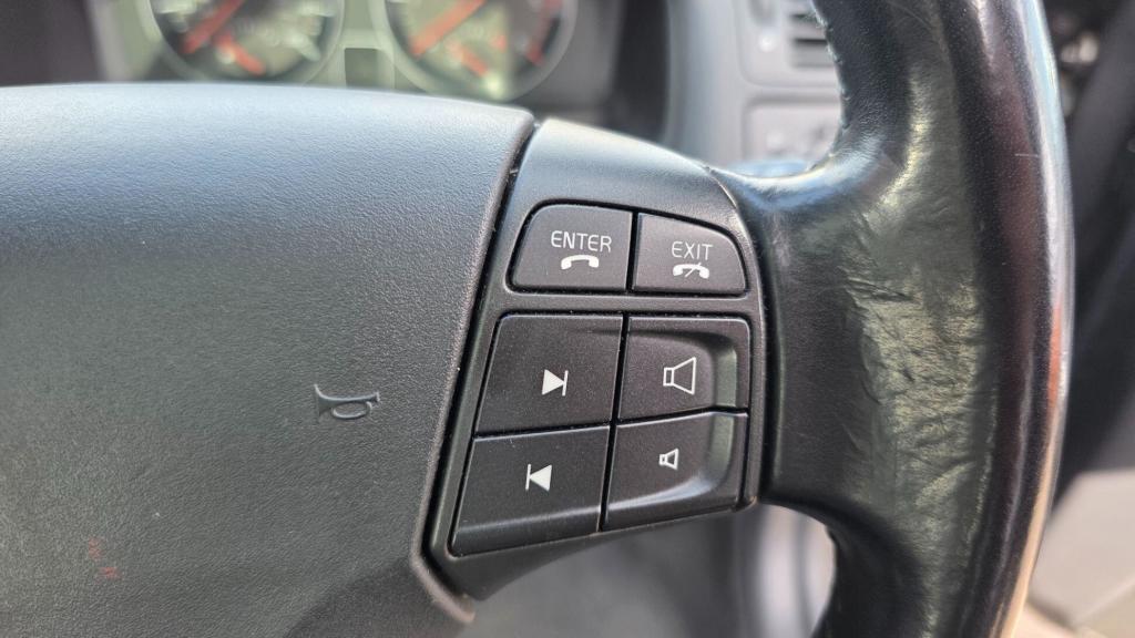 Used Volvo V50 2012 for sale - 77733525: Photo 23