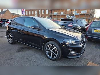 Used Volkswagen Polo 2019 for sale - 79365794: Photo